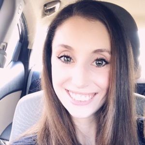 Meet your Posher, Krystal